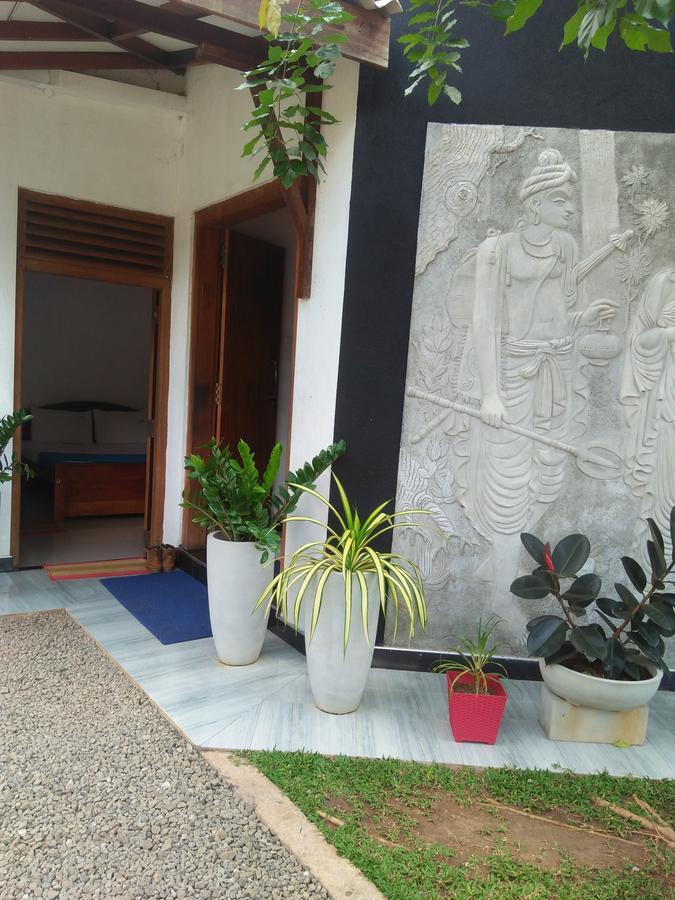 Tree House Holiday Home Kombichankulama Exterior photo